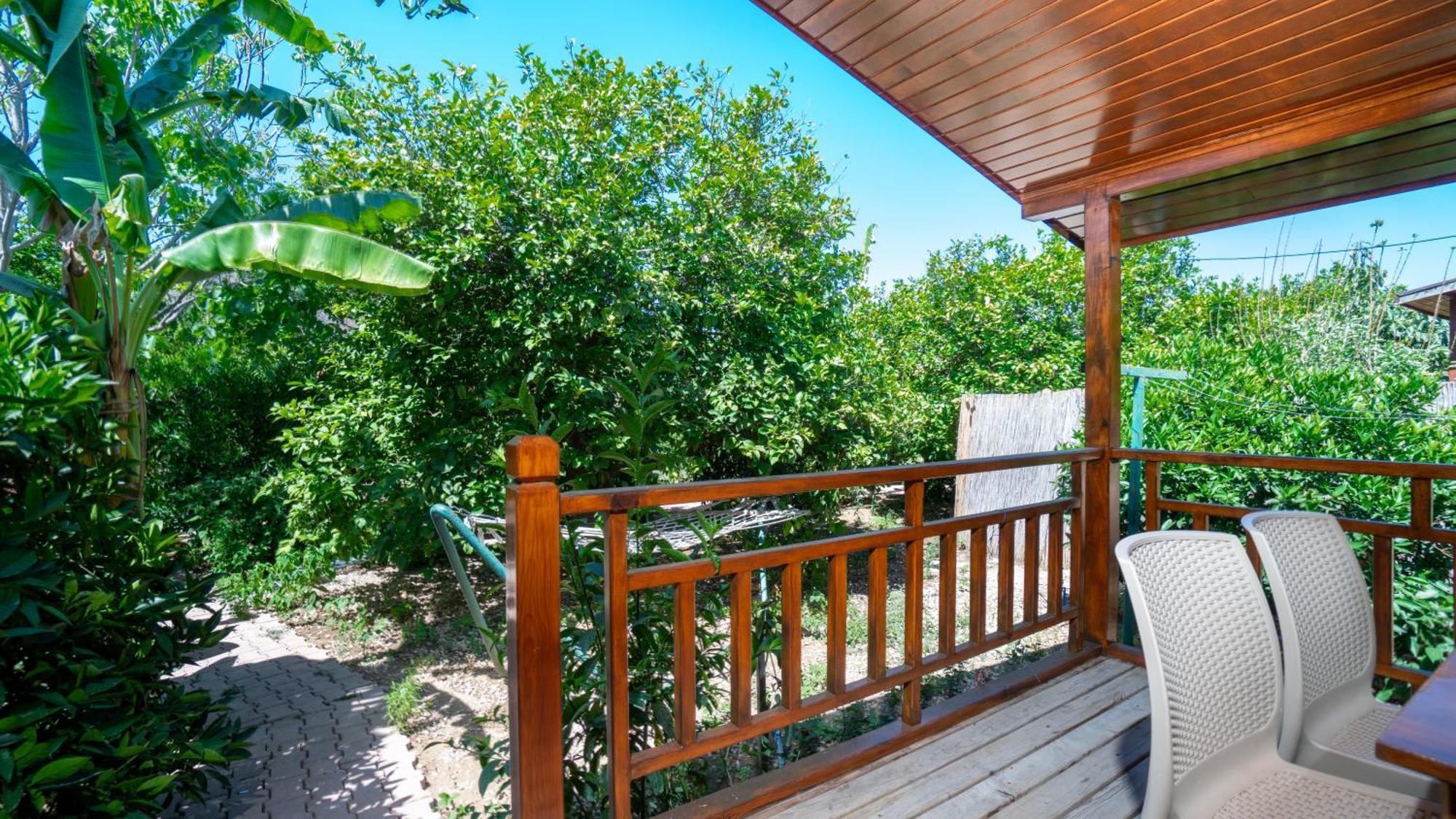 Lemon Garden Lodge Çıralı Luaran gambar